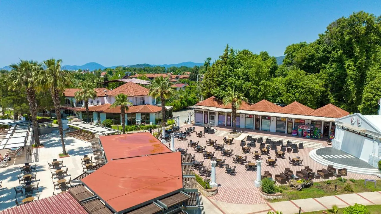 Lykia Botanika Beach Fun & Club Фетхие
